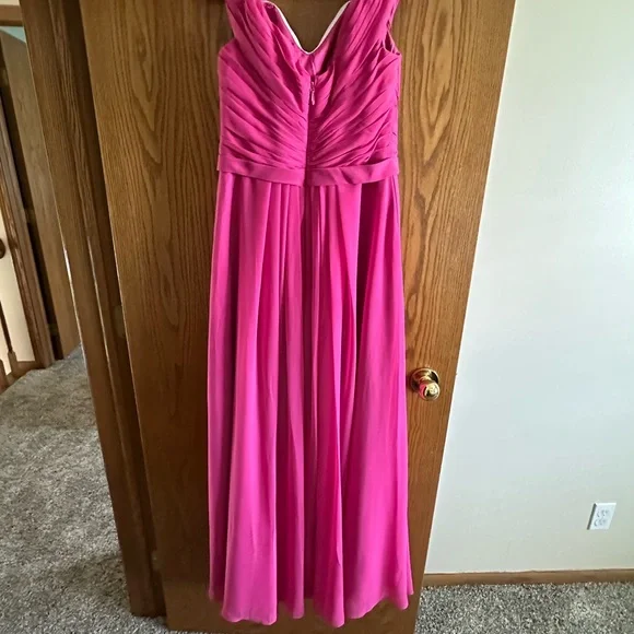 Azazie Audrianna Fuchsia Off-Shoulder Dress - Picture 10 of 11